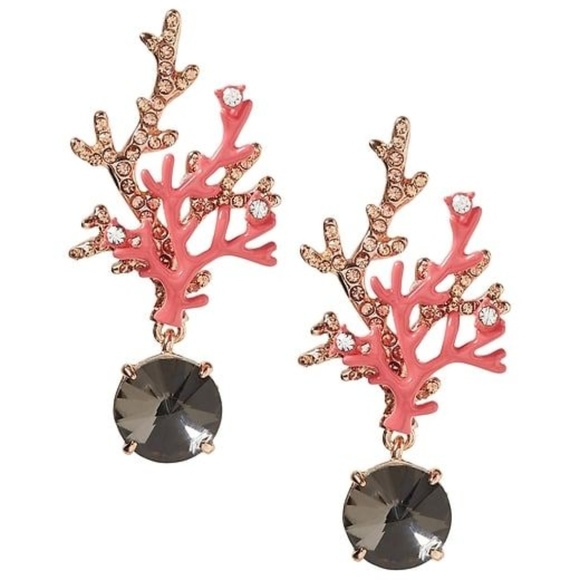 Banana Republic coral earrings, CLIP-ON
